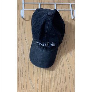 Women’s Calvin Klein hat